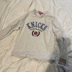 Mitchell & Ness women’s New York Knicks sweatshirt